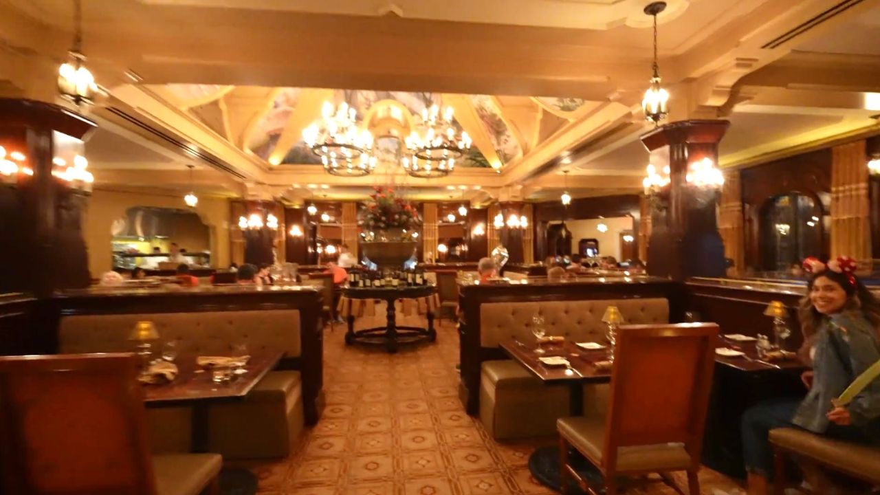 DCA Carthay Circle Restaurant