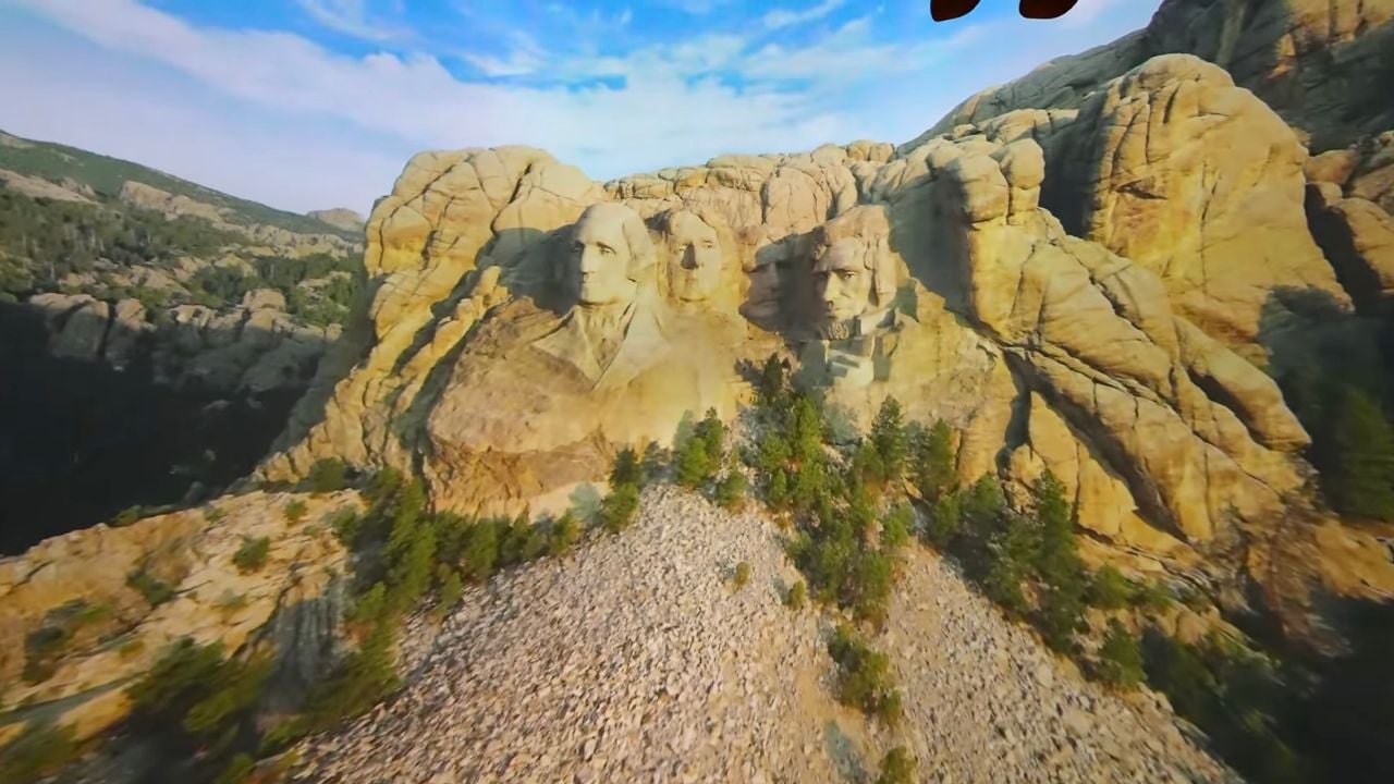 DCA Soarin Across America Mount Rushmore