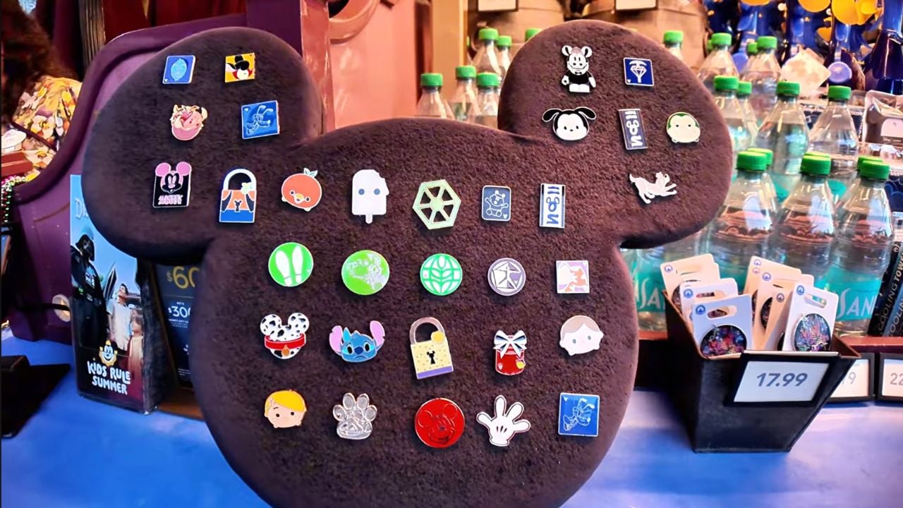 Disneyland Pin Trading