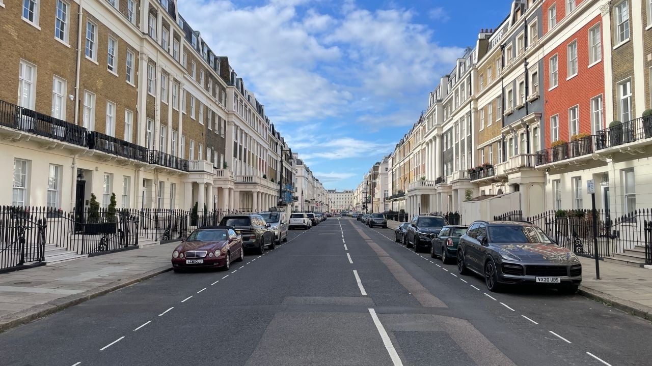 Eaton_Place_-_Belgravia_-_geograph.org.uk_-_8158817