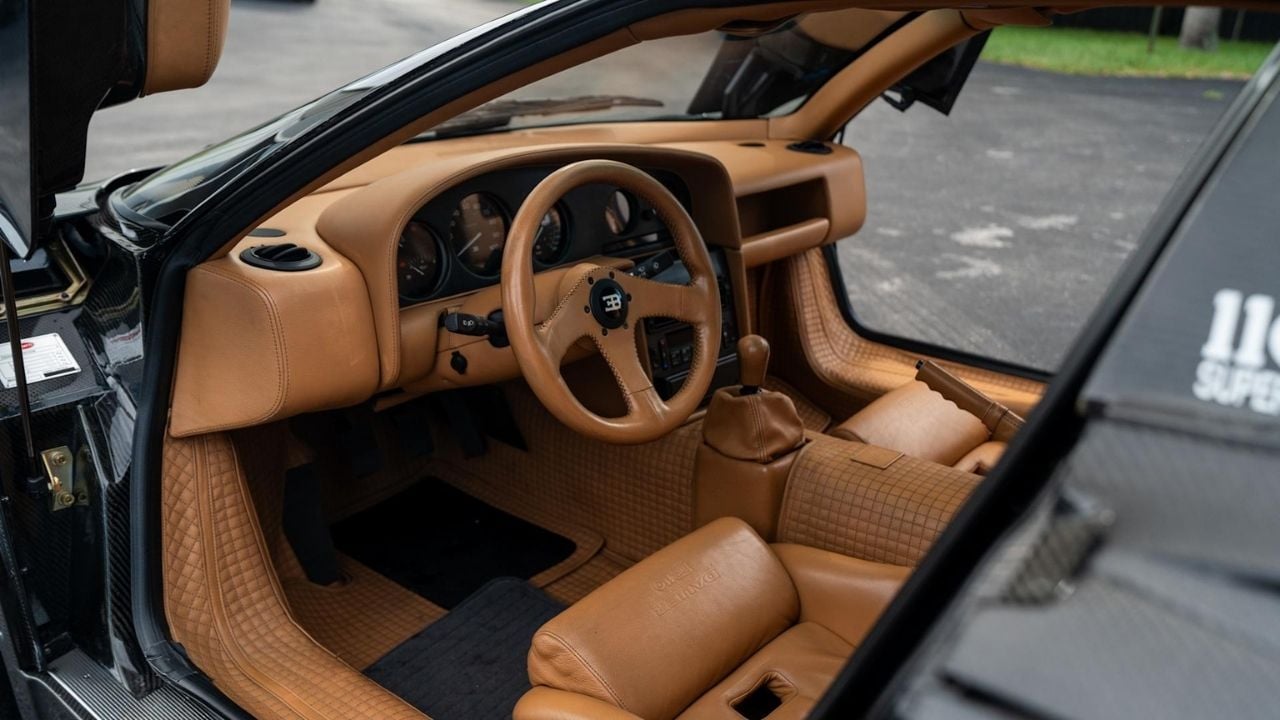 Exposed Carbon Bugatti EB110 Interior