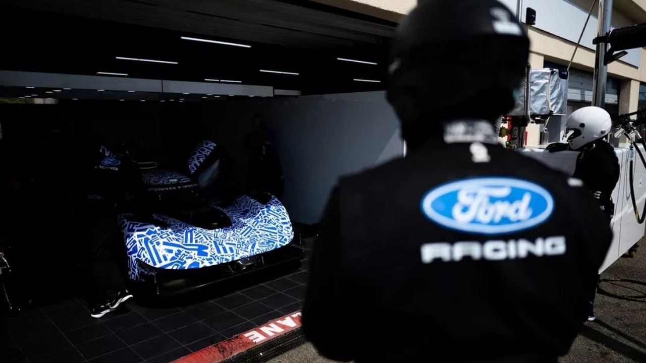 Ford Hypercar Paul Ricard Garage