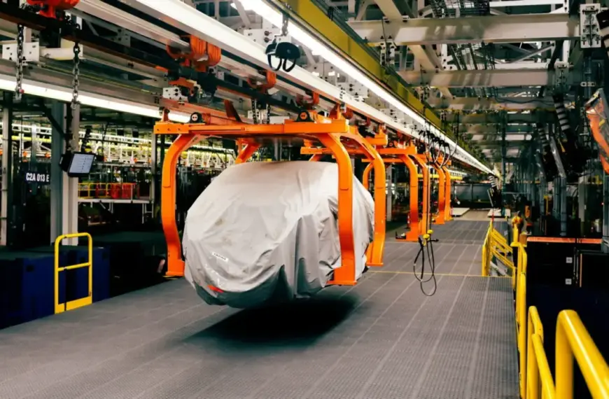 Ford Is Spending $2 Billion On Its Louisville Assembly Plant To Put $30,000 Fathom EV Pickup Into Production