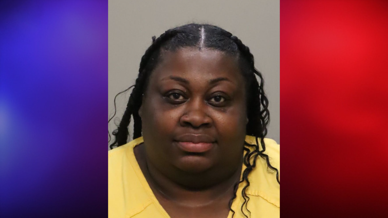 woman hides money in body
