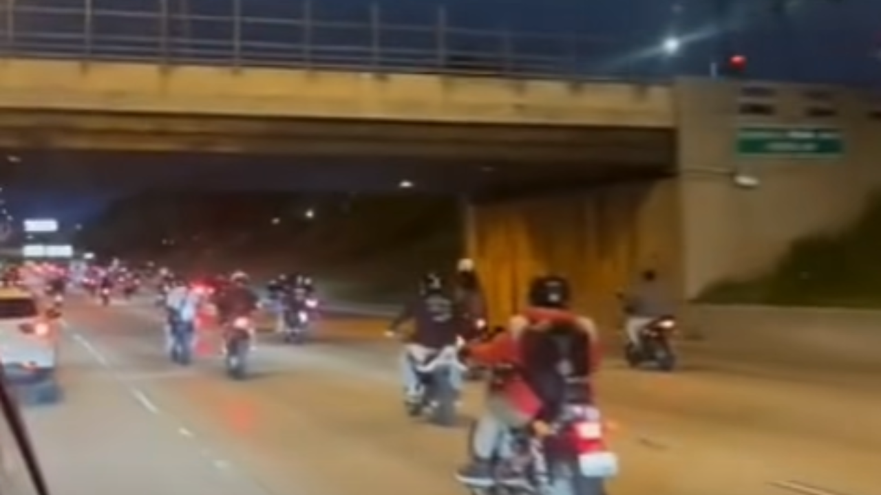 bikes take over road