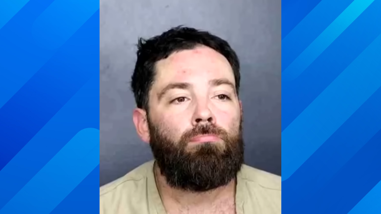 man arrested on flight