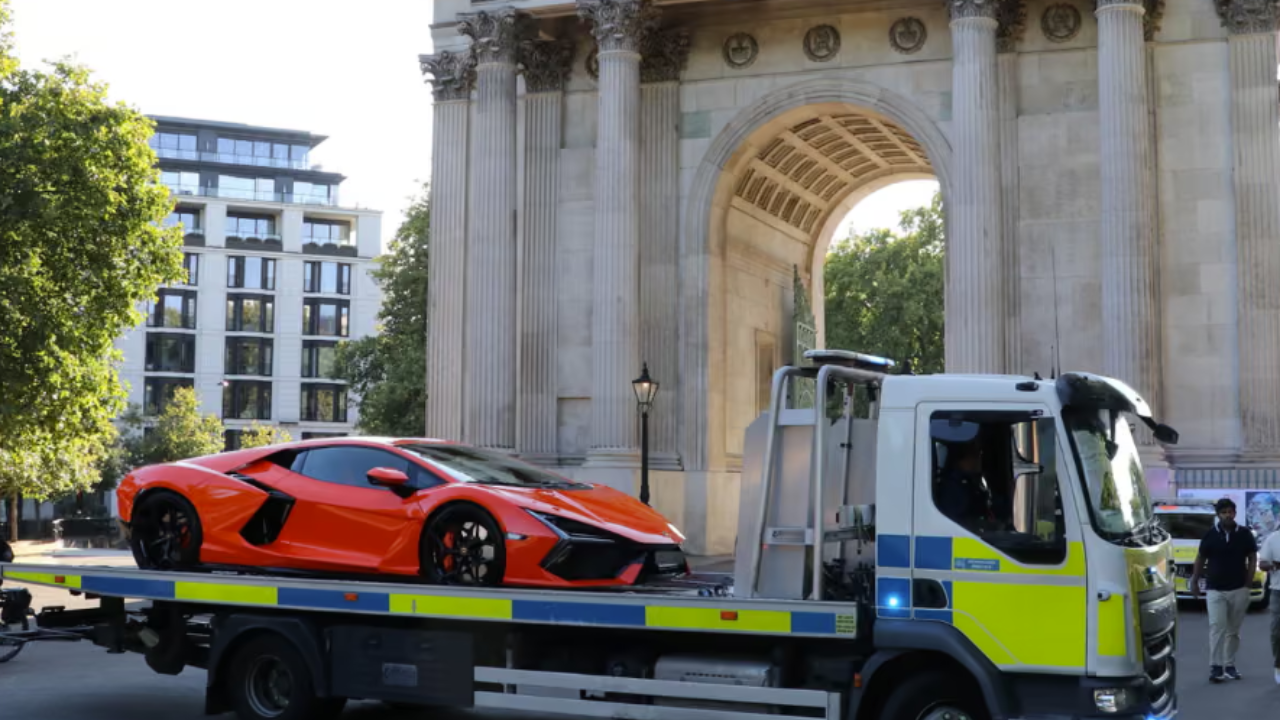 ferrari on tow in london