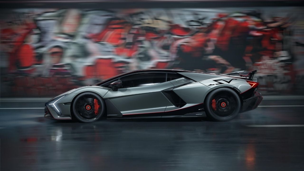 Lamborghini Revuelto SV Side