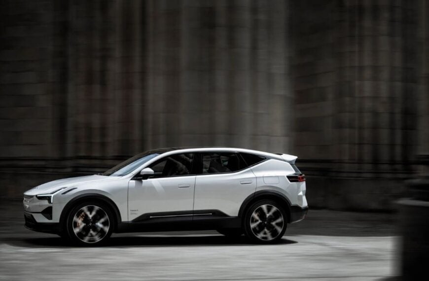 Polestar 3 Side View