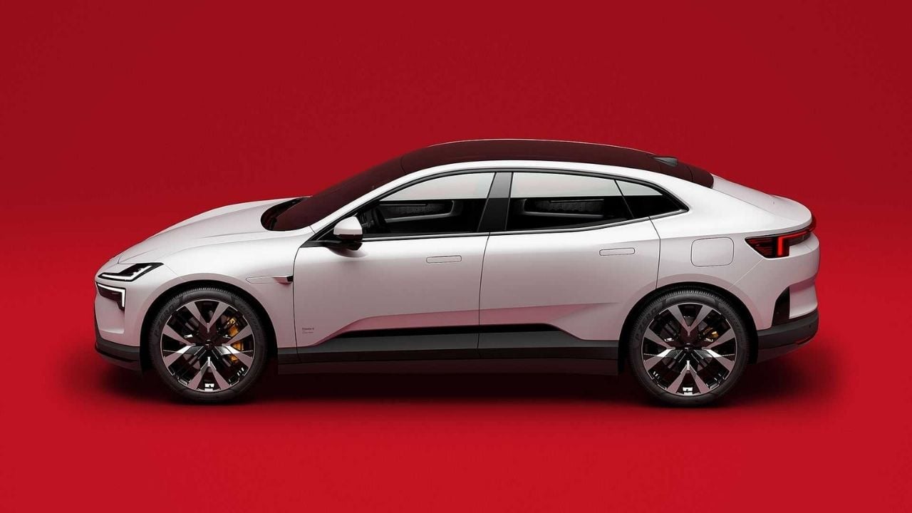 Polestar 4 Side View