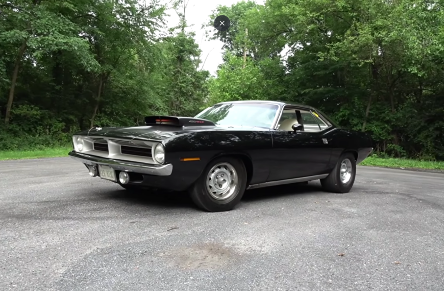 Man Bought A Black 426 Hemi 1970 Plymouth Cuda In 1975 — Still Drives It Hard