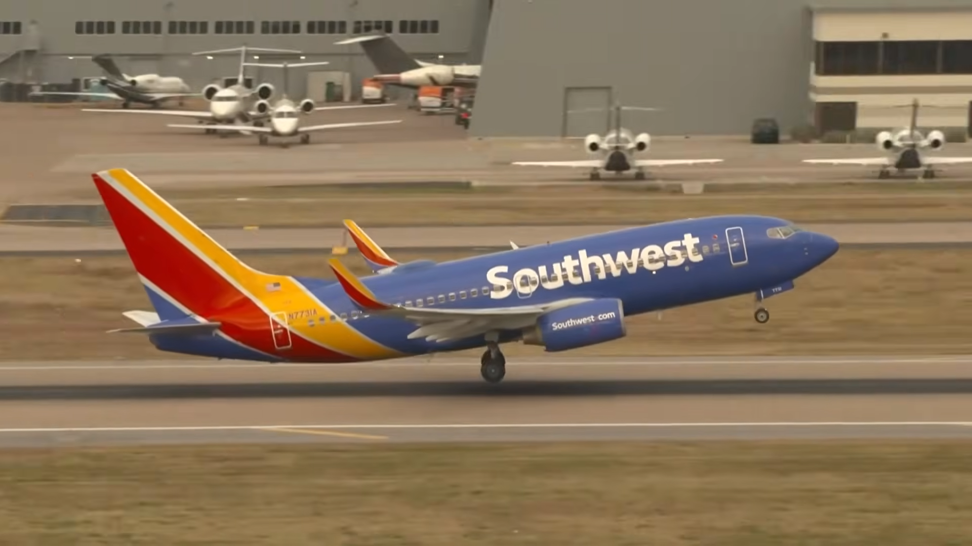 southwest airlines saves elderly man
