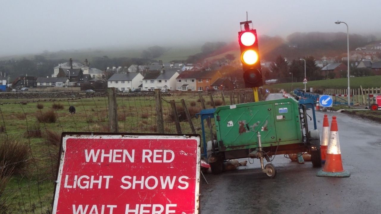 Temporary_traffic_light