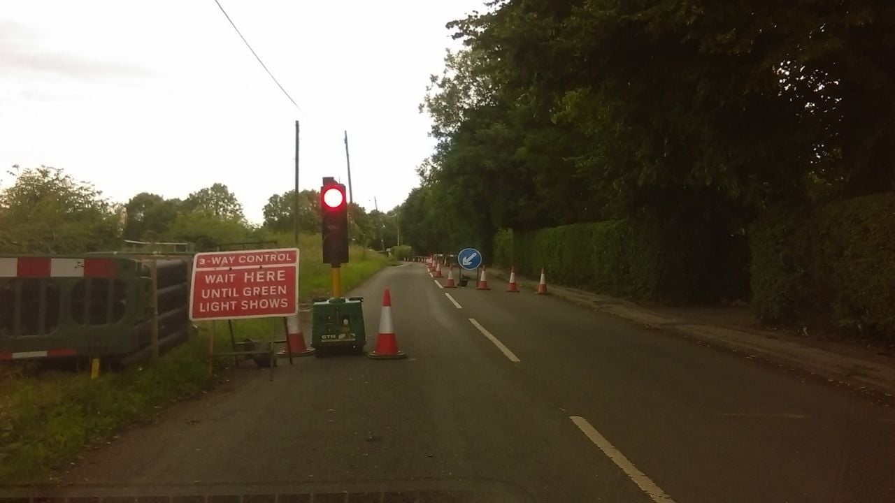 Temporary_traffic_lights