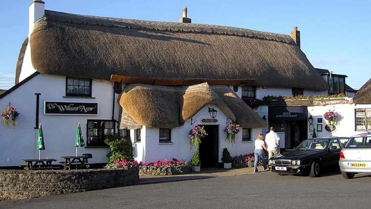 UK Pub Devon