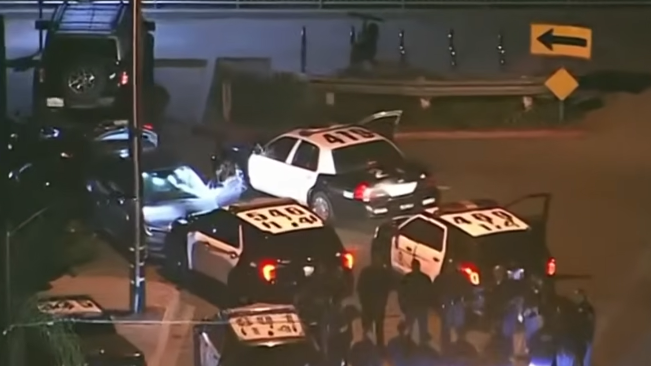 police arrest driver on venice pier