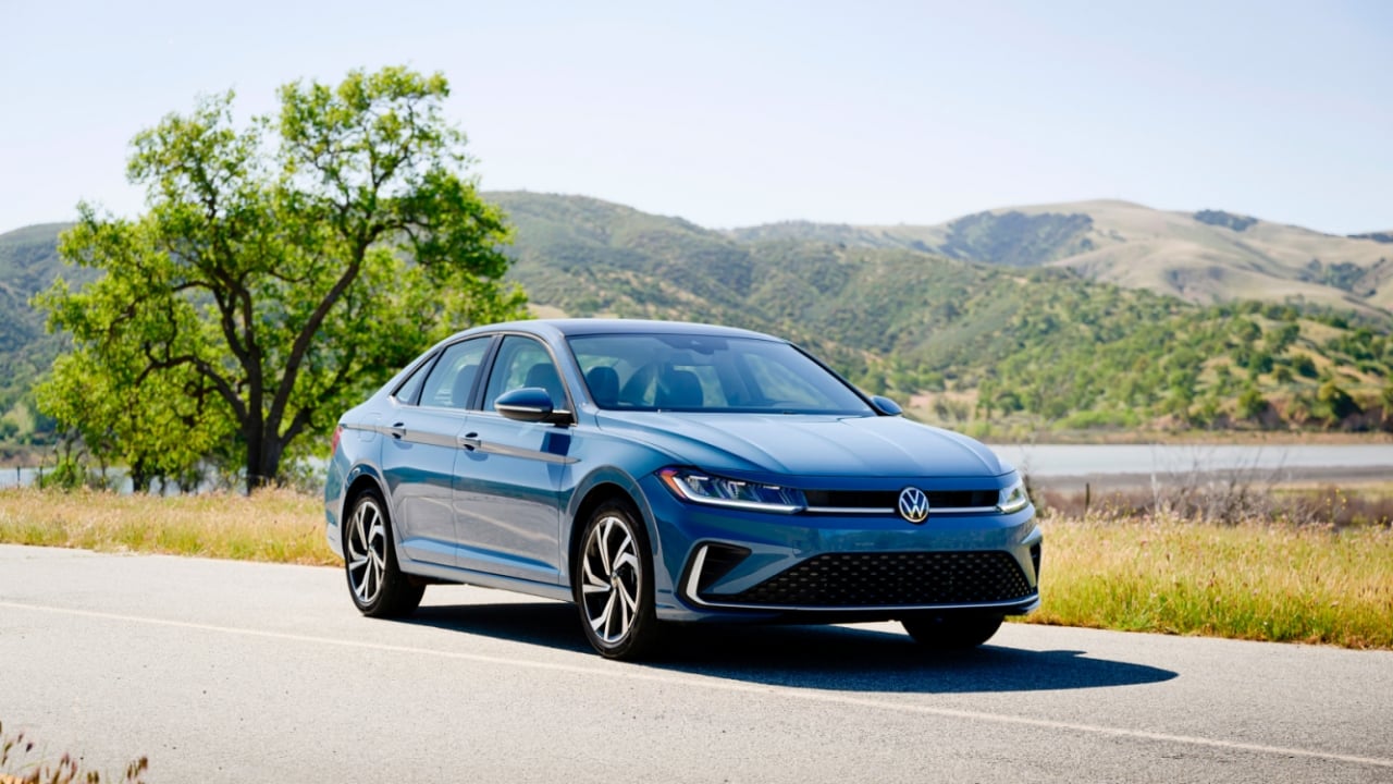 VW Jetta Front View