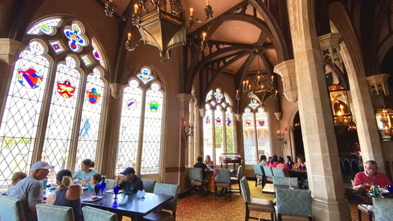 WDW Magic Kingdom Cinderellas Royal Table