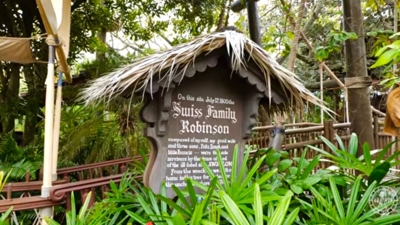 WDW Magic Kingdom Swiss Family Treehouse