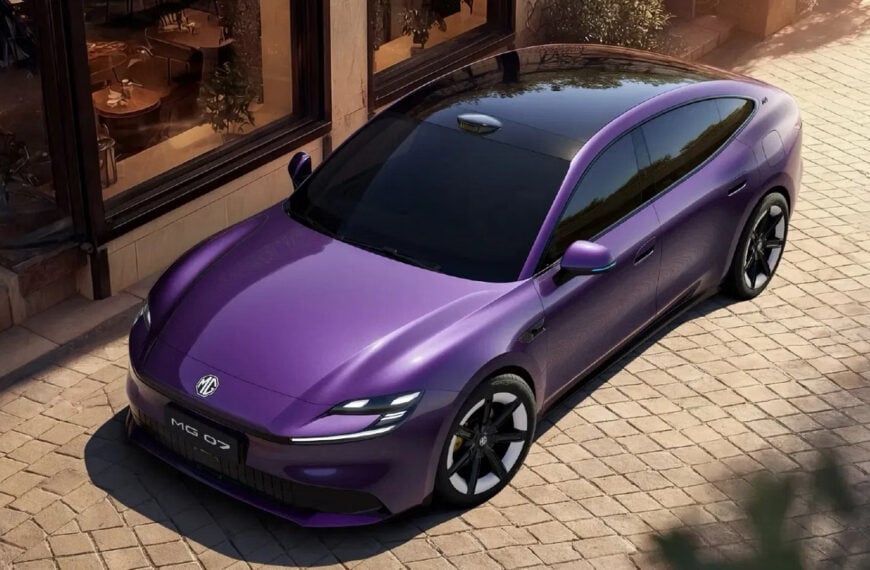 MG 07 Just Launched With Porsche Taycan-Like Styling And A $16,000 Price Tag