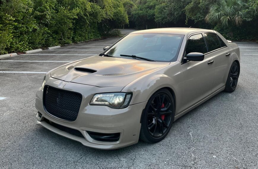 This Is Your Chance To Own A Hellcat-Powered Chrysler 300 Loaded With Goodies