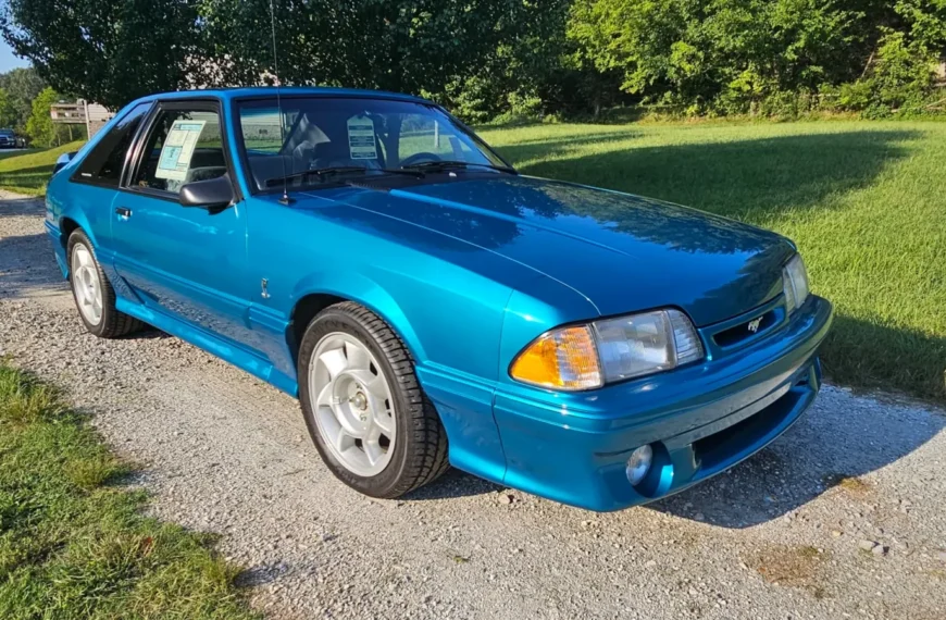 This 66-Mile 1993 Ford Mustang SVT Cobra Could Sell For Supercar Money