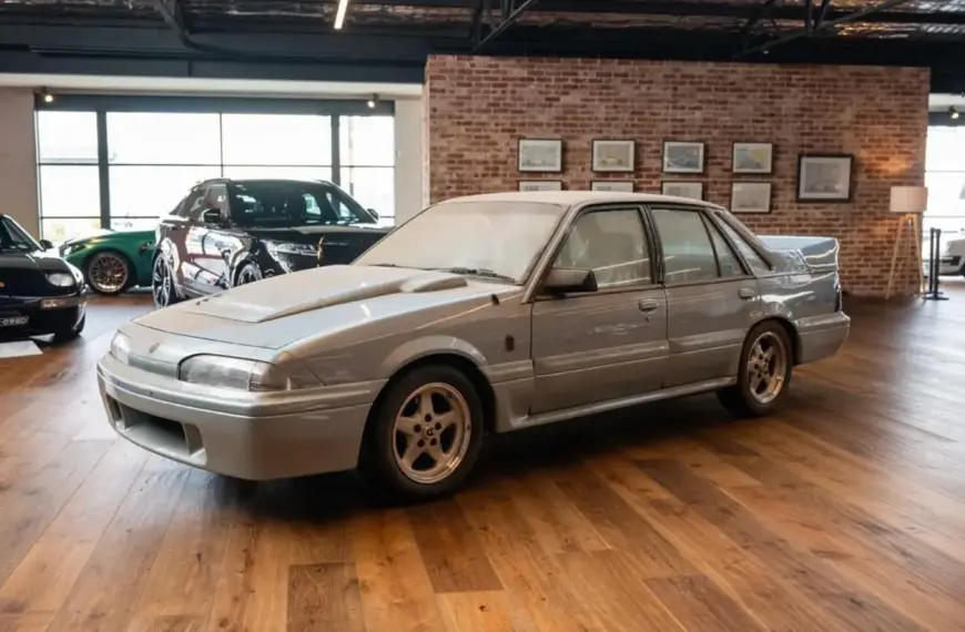 This 12-Mile 1988 HSV Walkinshaw Commodore Still Has Its Factory Wrapping