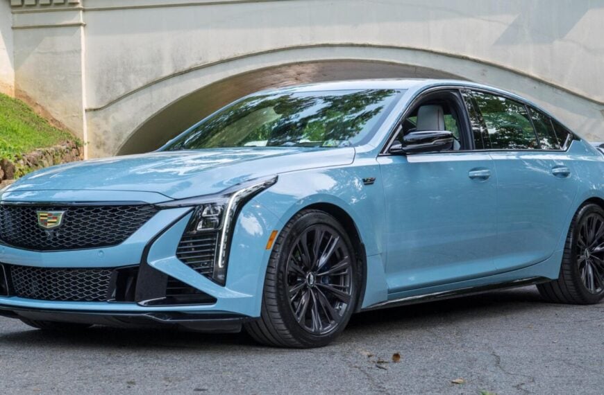 This 4,300-Mile CT5-V Blackwing Already Had Its Engine Replaced — It Still Sold For $104K