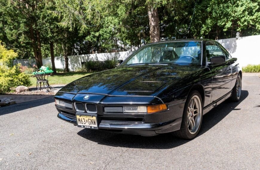 Someone Is Selling This Classic BMW Coupe With V12 Power And Pop-Up Headlights