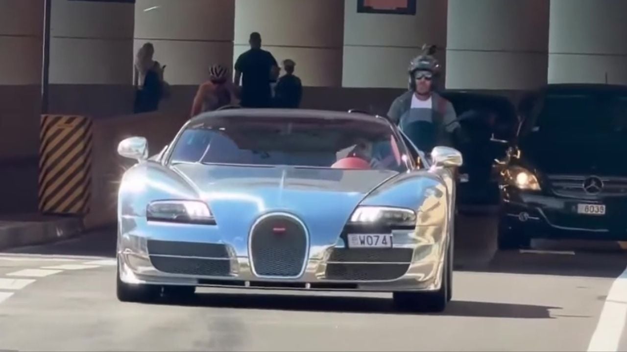 Fernando Alonso Driving Bugatti Veyron Monaco