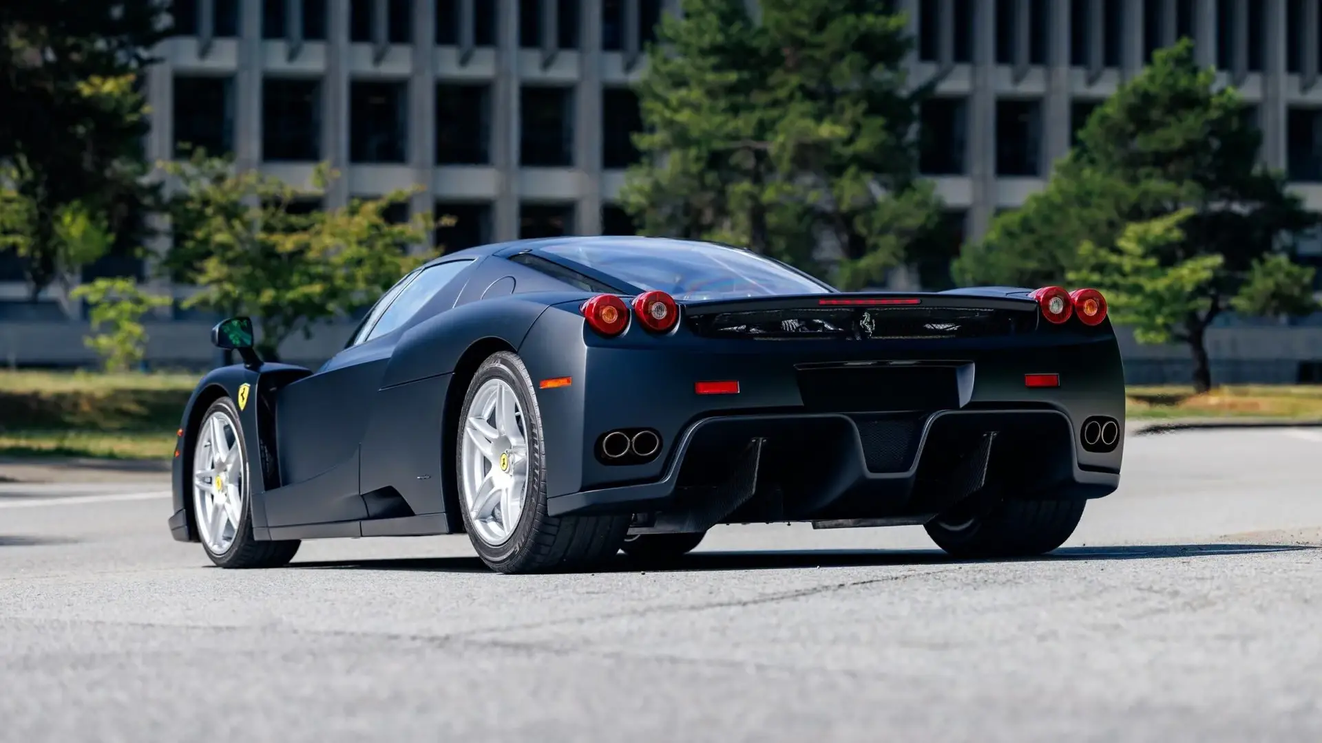 Ferrari Enzo e1788873098318