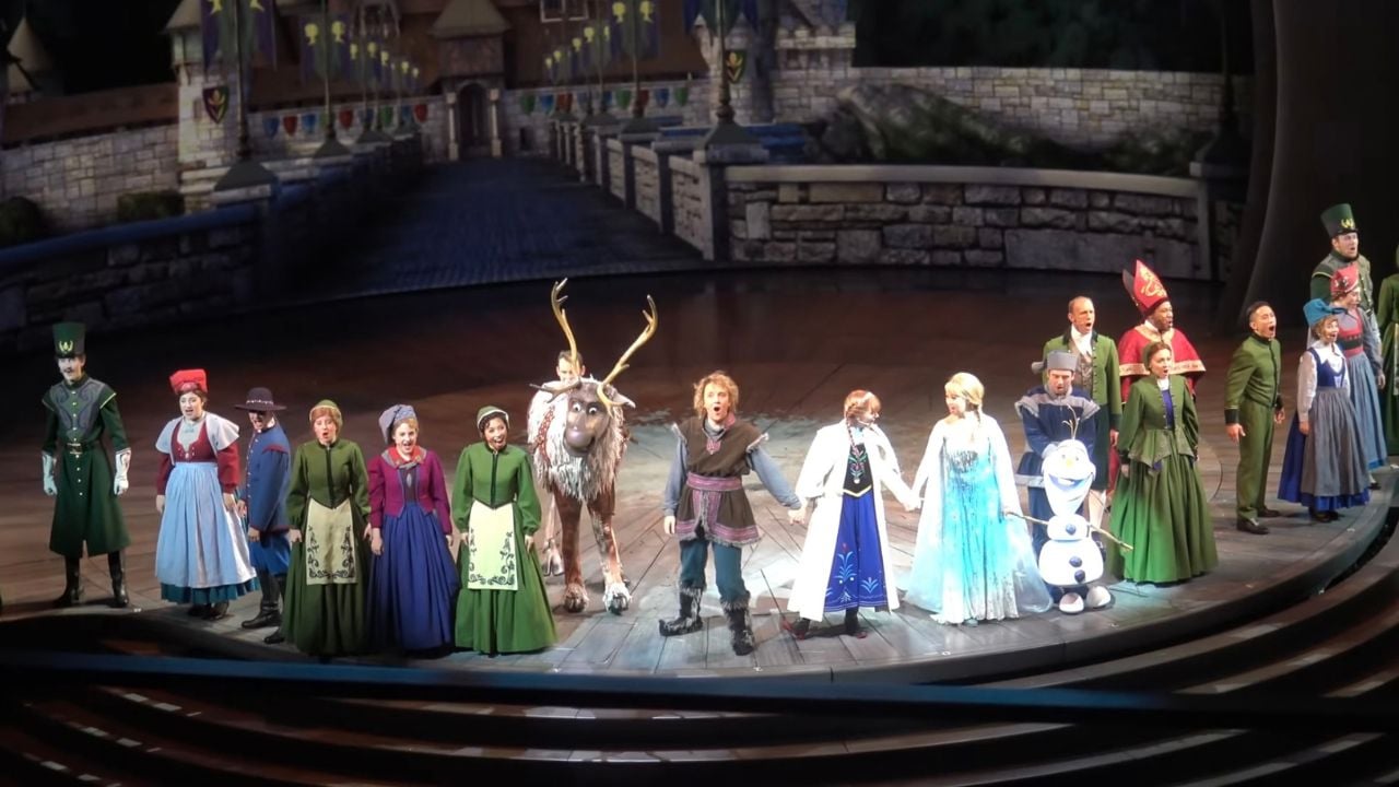 GH DCA Hyperion Theater Frozen Show