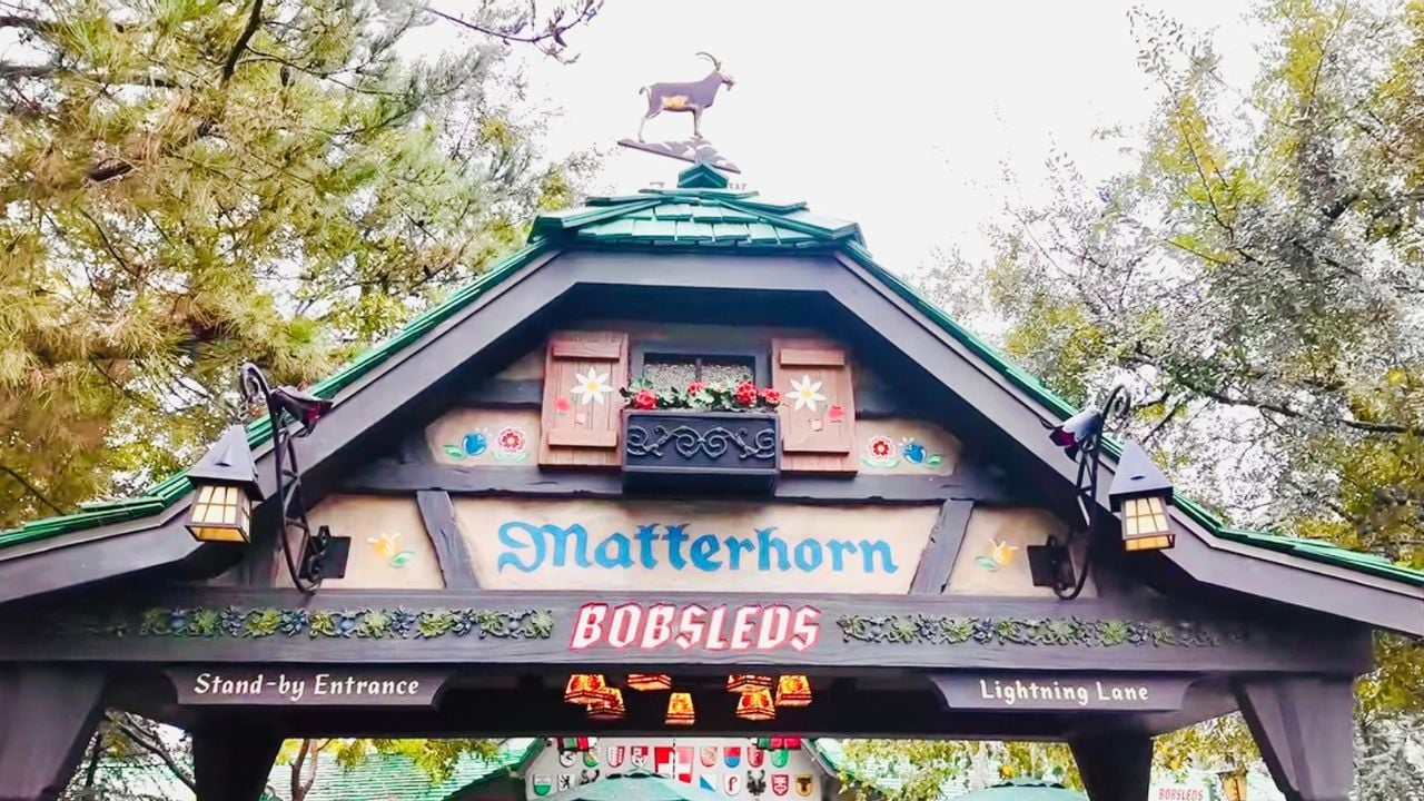 GH Disneyland Matterhorn Entrance