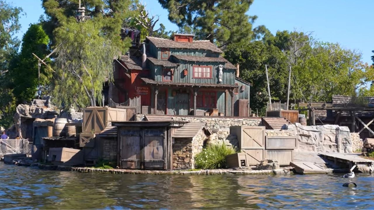 GH Disneyland Tom Sawyer Island
