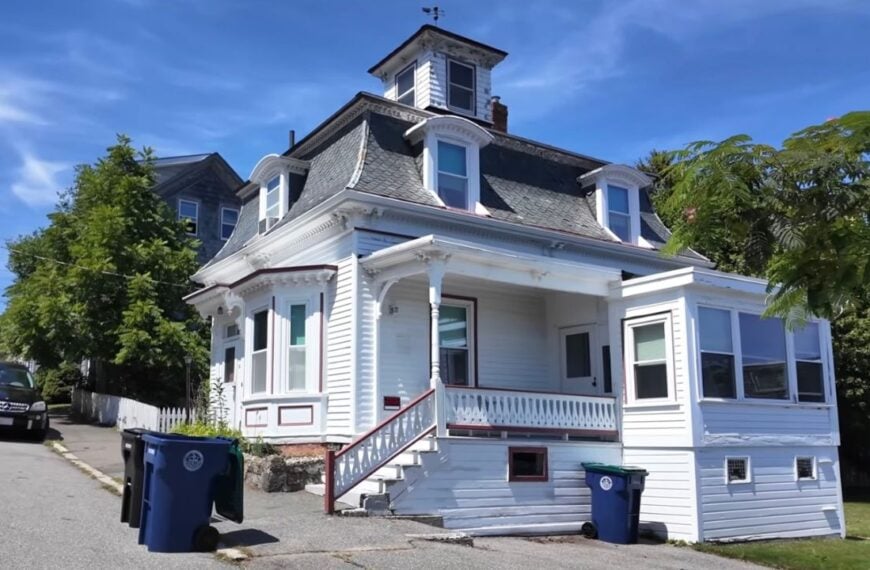 10 Filming Locations You Can Visit From Your Favorite Halloween Movies