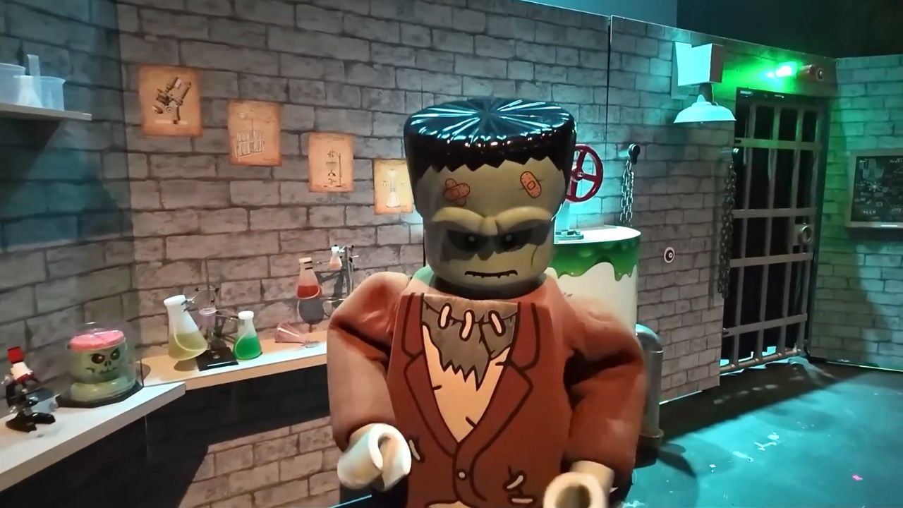 GH LEGOLAND Brick or Treat