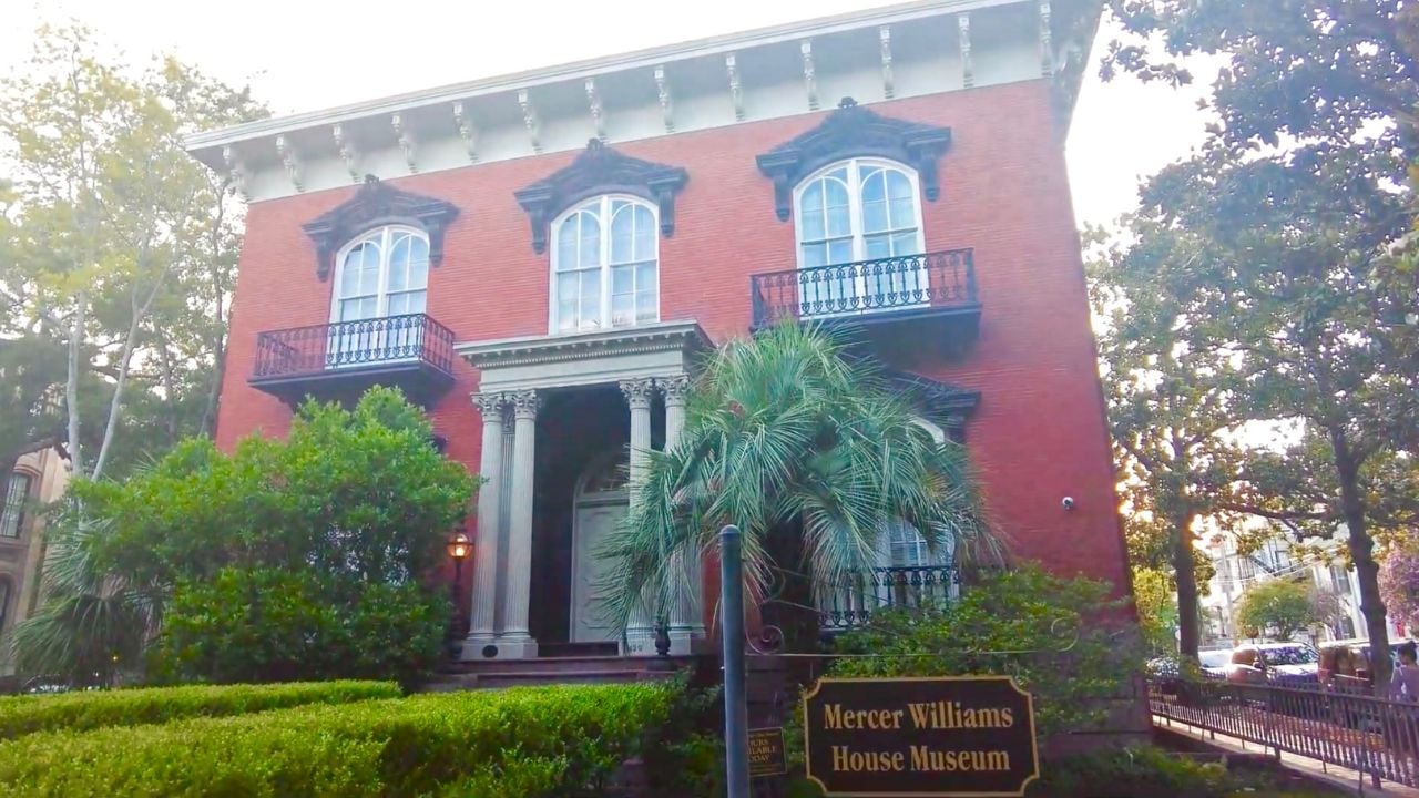 GH Savannah Georgia Mercer Williams House Museum