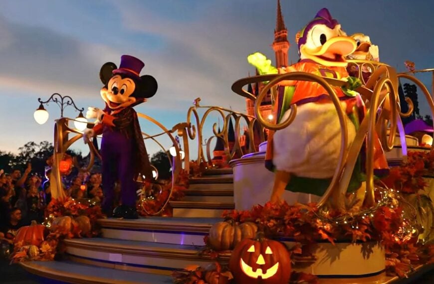 Fun and Spooky Theme Park Experiences Fans Can Attend This Fall