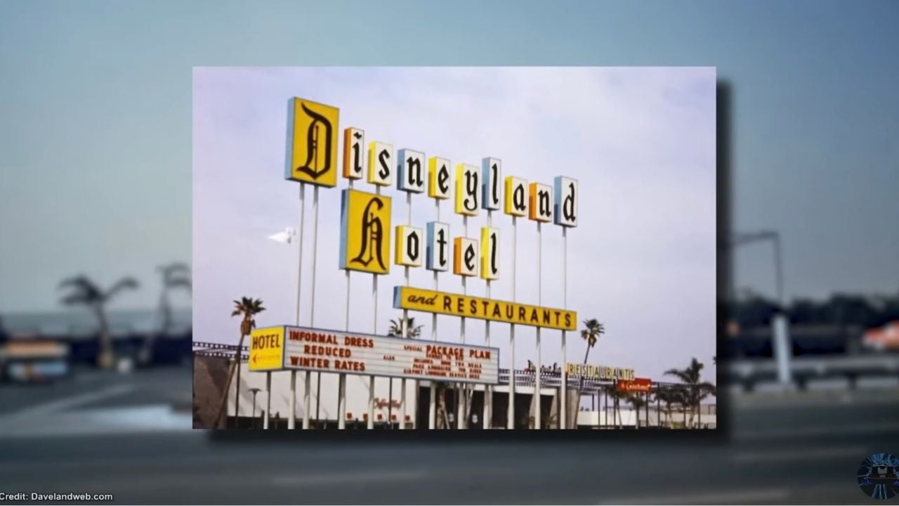 GH Yesterworld Disneyland Hotel Sign