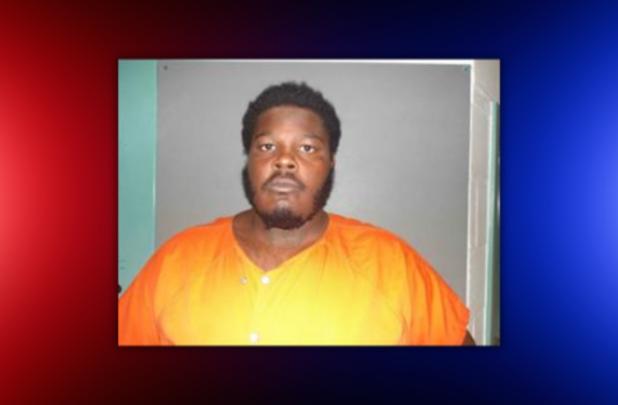 Texas Man Kicks Out Patrol Truck Window, Squeezes Through While Cuffed, Sheriff Says