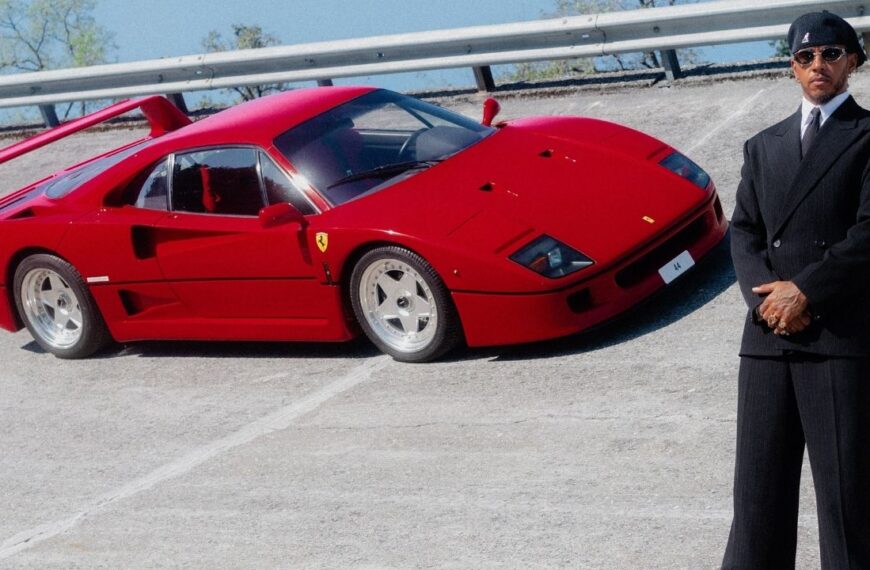 Lewis Hamilton Ferrari F40 Front View