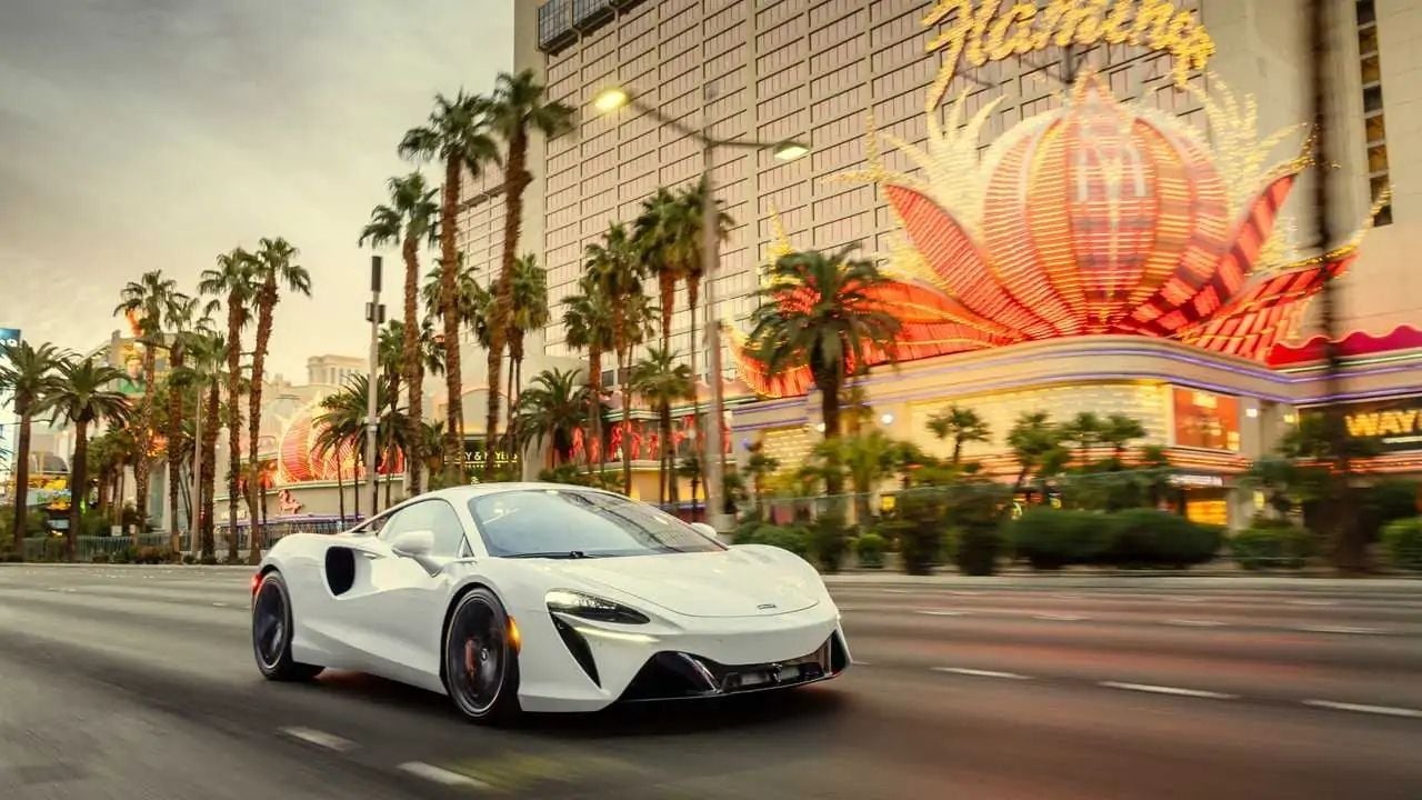 McLaren Artura Las Vegas