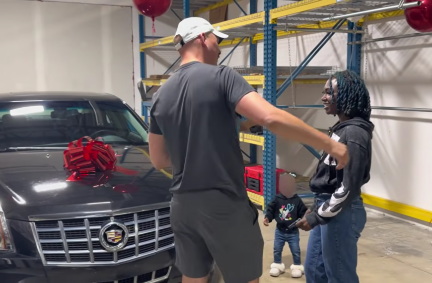 Man Gives His Late Mom’s 9,000-Mile Cadillac To A Veteran In Need
