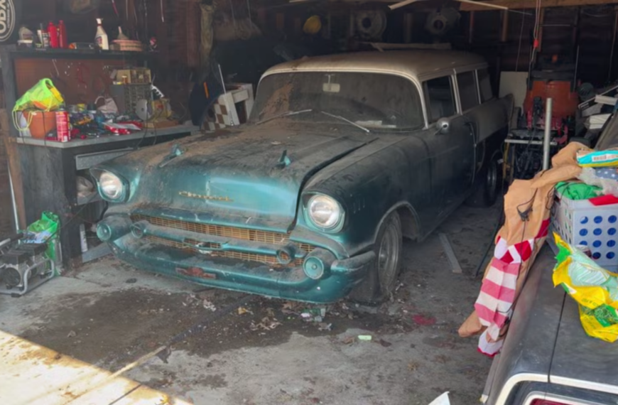 This 1957 Chevy Bel Air Gets Cleaned For The First Time In 30 Years