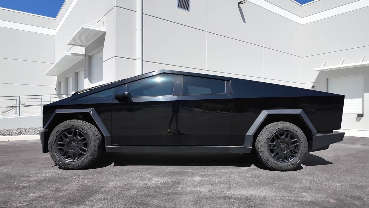 Tesla Cybertruck Matte Black Wrap