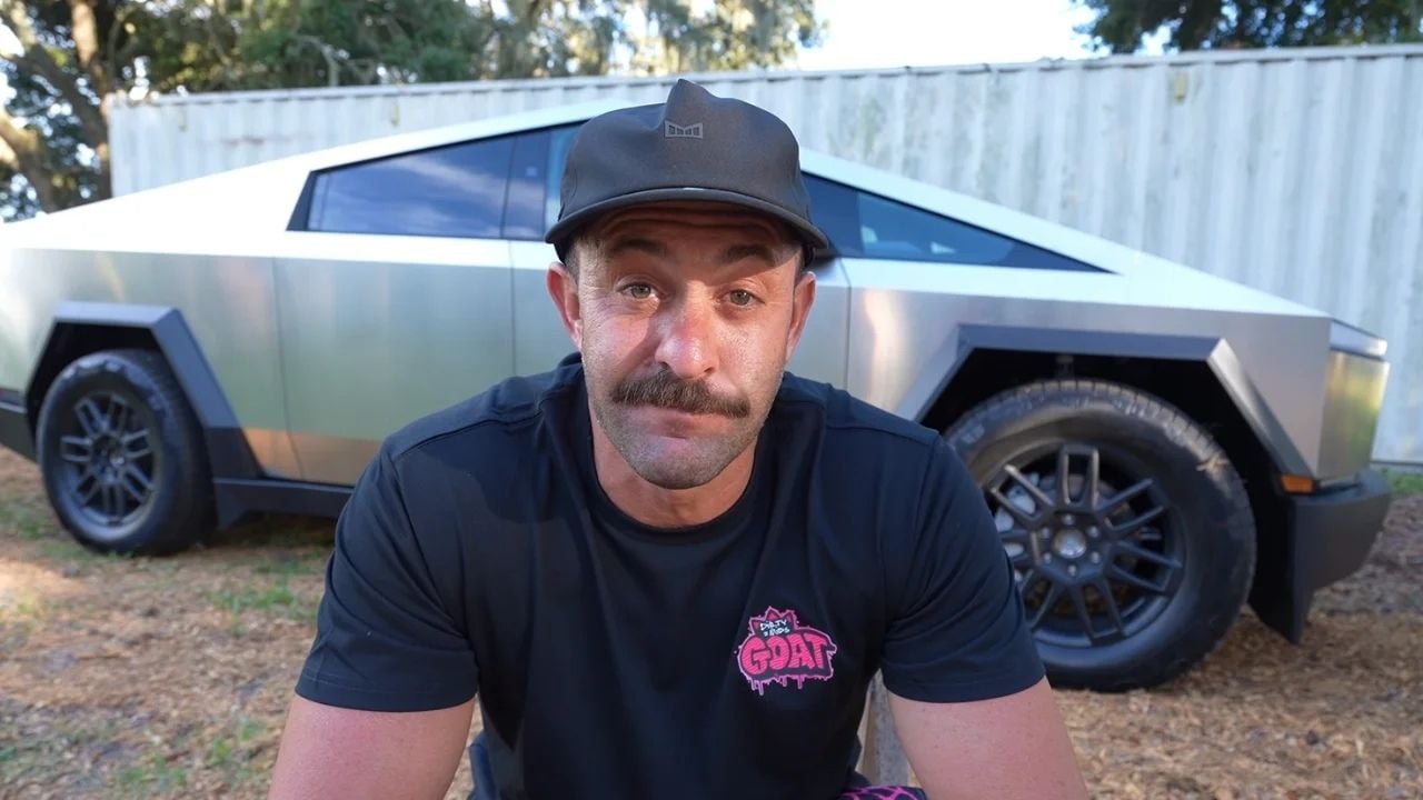 Tesla Cybertruck With YouTuber
