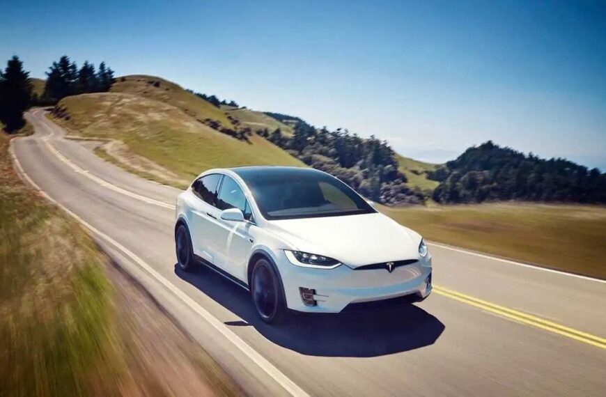 Tesla Model X Front White