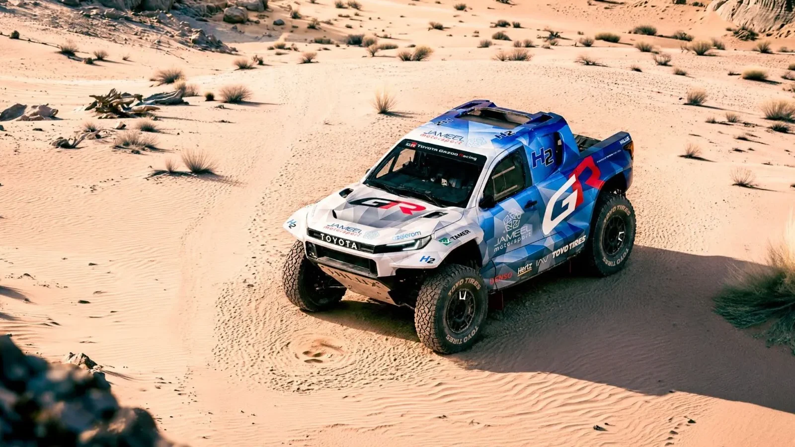 Toyota DKR GR FC Hilux 2 e1789735260103