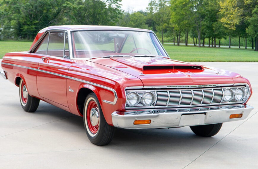 This Rare 1964 Plymouth Belvedere Hemi Has Somehow Covered Just 2,391 Miles