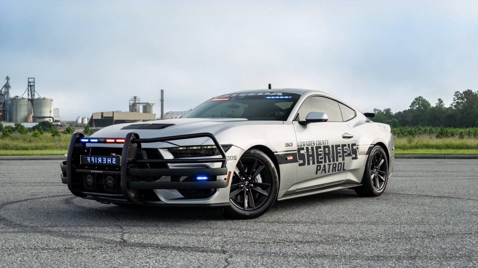 steeda police mustang1 e1790155824624